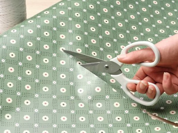 Thấy cái kéo đánh ngay số mấy đổi đời, có điềm gì?